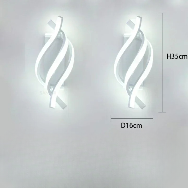 Wall Light - QUENTAR