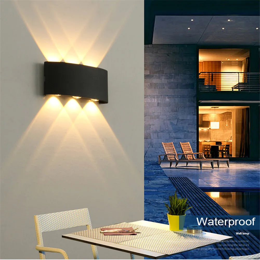 OUTDOOR WALL LIGHT / LUMINARAMURO