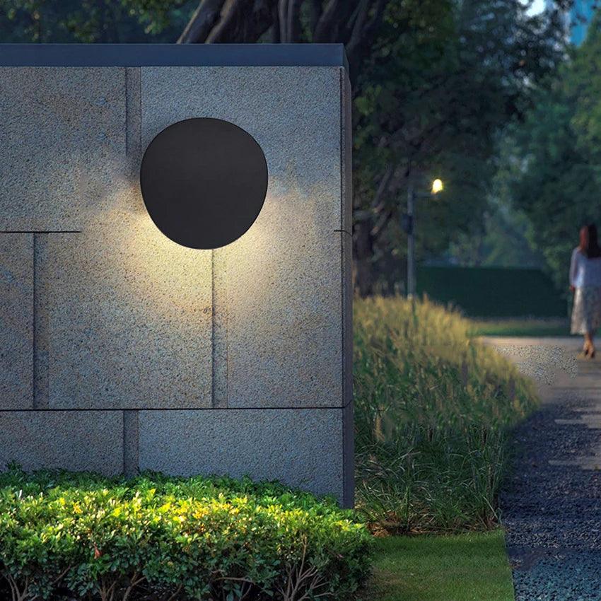 Outdoor Wall Light / COCQUILLE