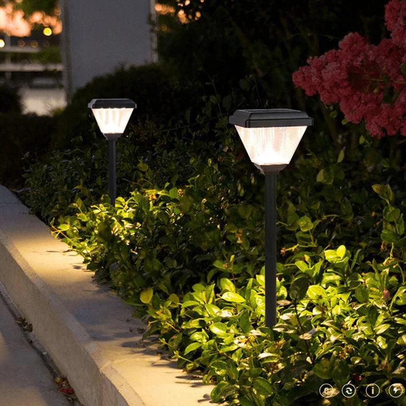 Garden Post Light / TOAS